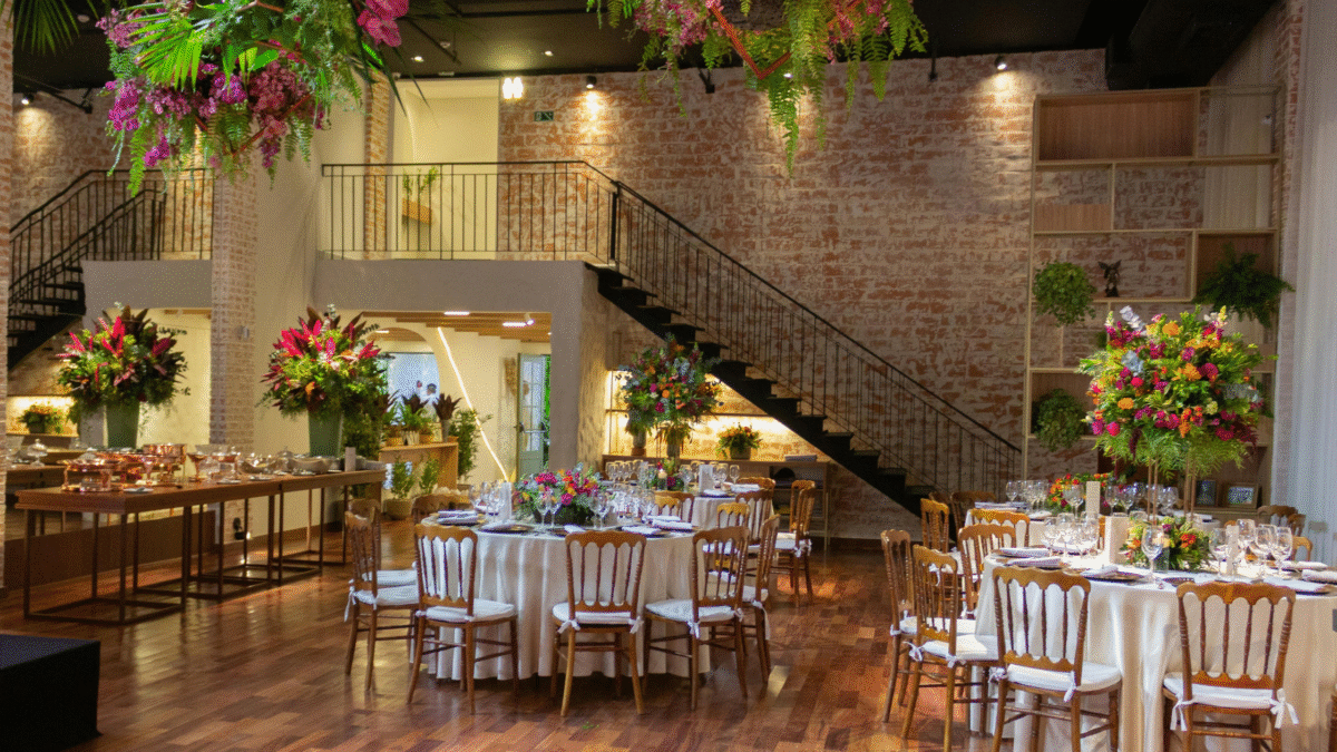 Summer Wedding in Midtown Manhattan